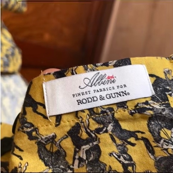 Todd & Gunn Button Shirt Size M - Picture 3 of 6